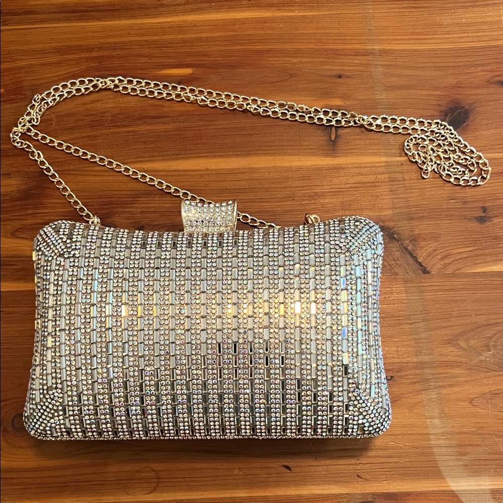 Elegant Gold Evening Clutch
